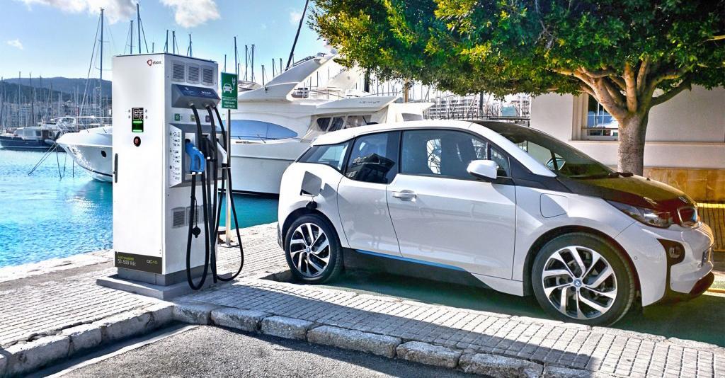 Mobilidade Elétrica: A Revolução dos Automóveis e seu Impacto Ambiental